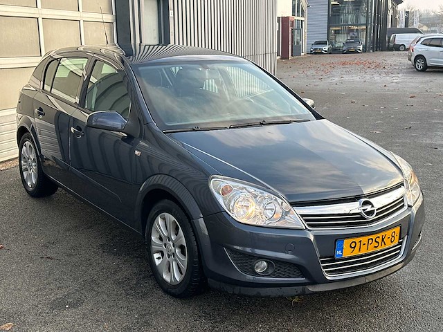 Opel - astra - 1.6 business - car - 2008 - afbeelding 12 van  30