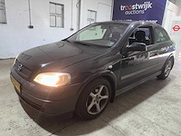 Opel - astra - 1.6 comfort - 08-gv-pr- 2001 - afbeelding 1 van  16