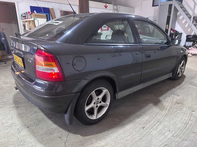Opel - astra - 1.6 comfort - 08-gv-pr- 2001 - afbeelding 11 van  16