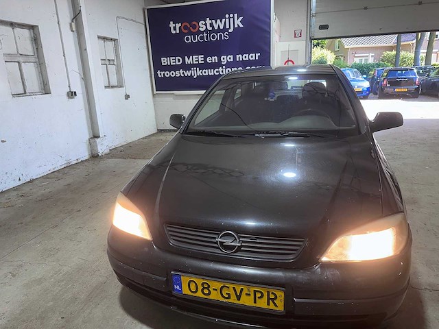 Opel - astra - 1.6 comfort - 08-gv-pr- 2001 - afbeelding 13 van  16