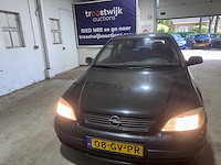 Opel - astra - 1.6 comfort - 08-gv-pr- 2001 - afbeelding 13 van  16