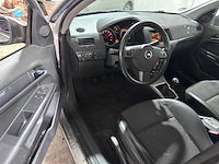 Opel - astra - 1.6 cosmo - 07-pk-lz- 2004 - afbeelding 18 van  20