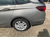 Opel - astra - sports tourer 1.6 cdti edition - personenauto- 2016 - afbeelding 16 van  27