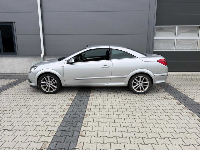 Opel - astra - twintop 1.8 enjoy - personenauto - 2006 - afbeelding 10 van  21