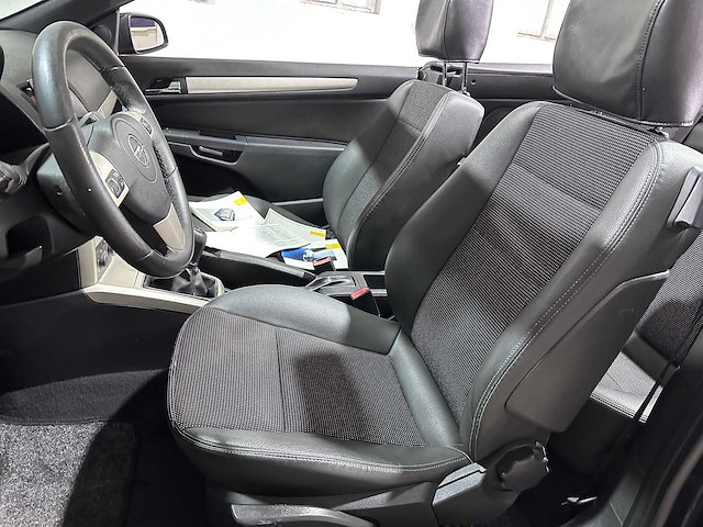 Opel - astra twintop - 1.8 cosmo - 49-ts-jv- 2007 - afbeelding 10 van  24