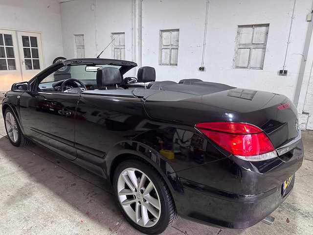 Opel - astra twintop - 1.8 cosmo - 49-ts-jv- 2007 - afbeelding 12 van  24
