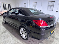 Opel - astra twintop - 1.8 cosmo - car - 2007 - afbeelding 4 van  4