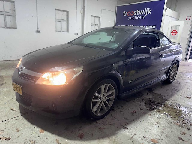 Opel - astra twintop - 1.8 temptation - 89-xx-dt - afbeelding 1 van  20