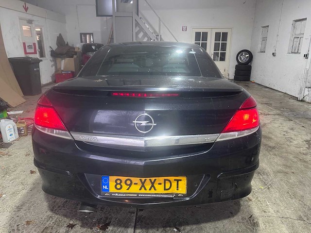 Opel - astra twintop - 1.8 temptation - 89-xx-dt - afbeelding 15 van  20