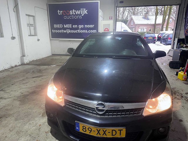 Opel - astra twintop - 1.8 temptation - 89-xx-dt - afbeelding 18 van  20