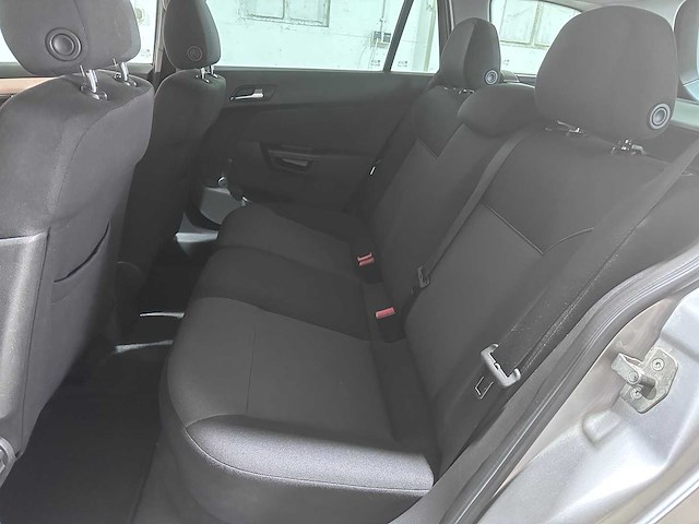 Opel - astra wagon - 1.6 temptation - car - 2008 - afbeelding 6 van  18