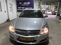 Opel - astra wagon - 1.6 temptation - car - 2008 - afbeelding 15 van  18