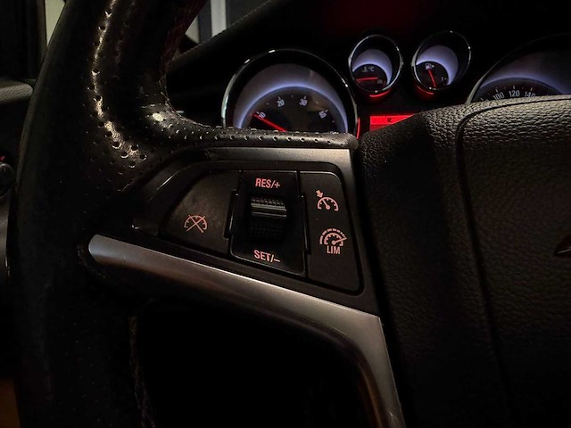 Opel - cascada - 2.0 cdti bi.t. cosmo 2013 l-067-fb iaw - afbeelding 7 van  21