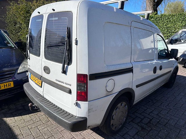Opel - combo - 1.3 cdti comfort - 8-vdd-03 - afbeelding 10 van  15