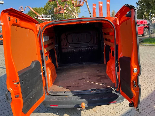Opel - combo - 1.3 cdti l1h1 selec. - van - afbeelding 21 van  39