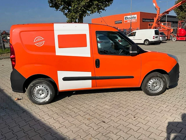 Opel - combo - 1.3 cdti l1h1 selec. - van - afbeelding 36 van  39