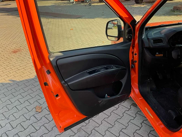 Opel - combo - 1.3 cdti l1h1 selec. - van - afbeelding 23 van  39
