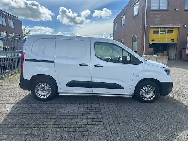 Opel - combo - 1.5 bluehdi 100 s&s - bedrijfswagen - afbeelding 2 van  20