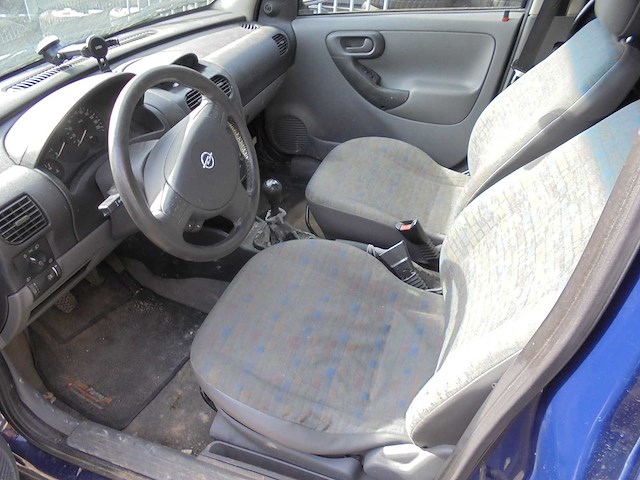 Opel - combo - 1.7 di - 44-bb-pj - afbeelding 10 van  13