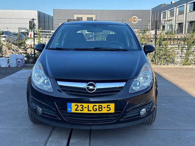 Opel - corsa - 1.2-16v 111 edition 23-lgb-5 2010 iaw - afbeelding 10 van  17