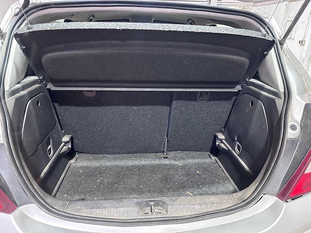 Opel - corsa - 1.2-16v essentia - hg-611-g - afbeelding 9 van  19