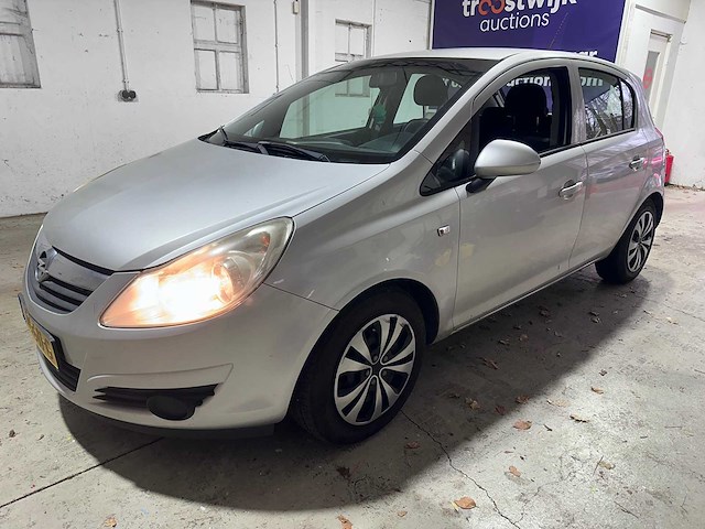 Opel - corsa - 1.2-16v essentia - hg-611-g - afbeelding 1 van  19