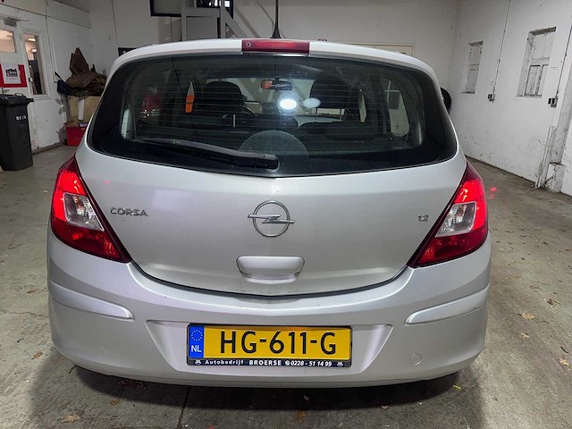 Opel - corsa - 1.2-16v essentia - hg-611-g - afbeelding 14 van  19