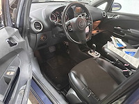 Opel - corsa - 1.2-16v sport automaat- (voorheen 5-tpv-94)- 2008 - afbeelding 11 van  13