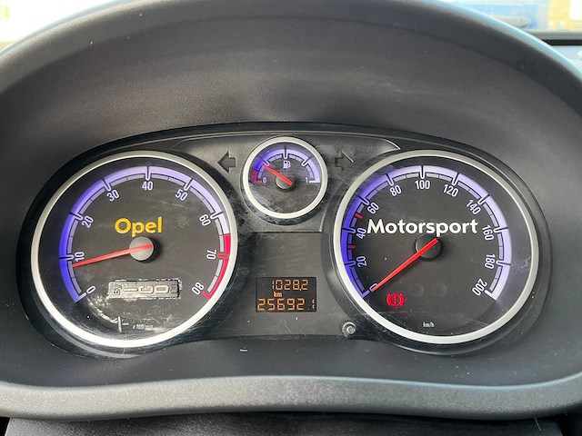 Opel - corsa - 1.2 cosmo lpg - personenauto - afbeelding 7 van  10
