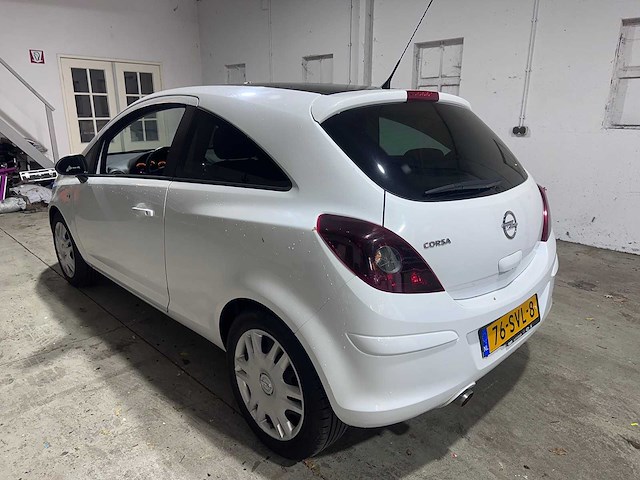 Opel - corsa - 1.2 ecof. cl.ed. lpg - 76-svl-8 - afbeelding 12 van  18