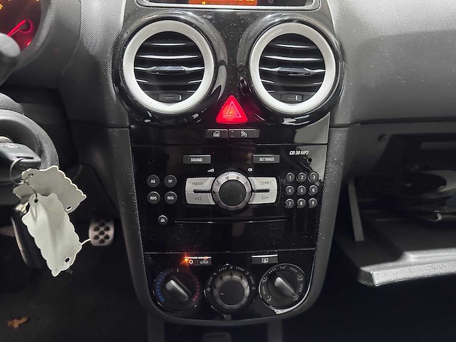 Opel - corsa - 1.2 ecof. cl.ed. lpg - 76-svl-8 - afbeelding 5 van  18