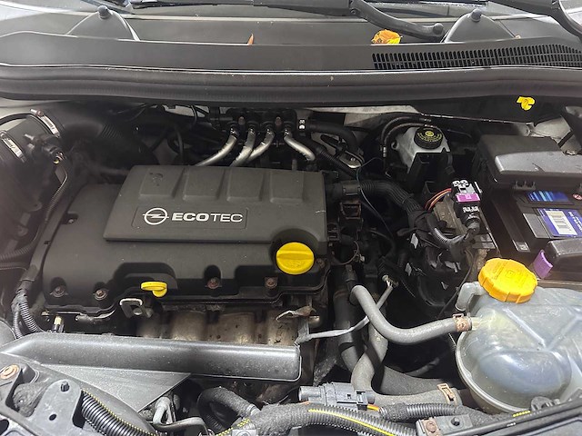 Opel - corsa - 1.2 ecof. cl.ed. lpg - 76-svl-8 - afbeelding 9 van  18