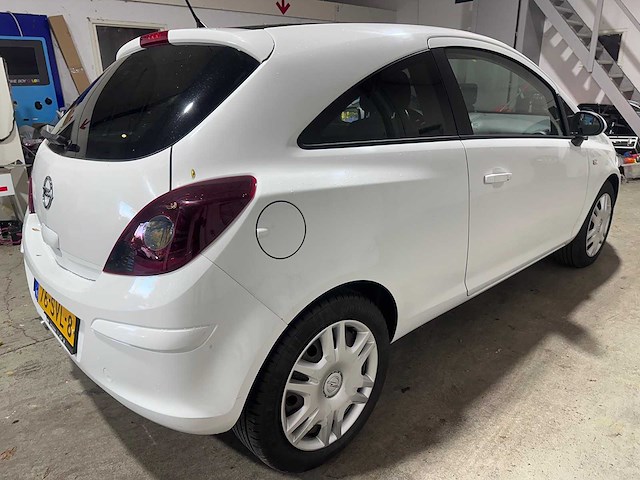 Opel - corsa - 1.2 ecof. cl.ed. lpg - 76-svl-8 - afbeelding 14 van  18