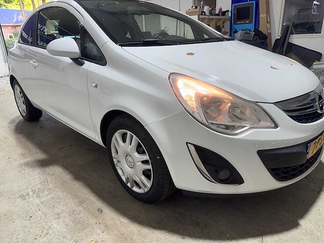 Opel - corsa - 1.2 ecof. cl.ed. lpg - 76-svl-8 - afbeelding 15 van  18