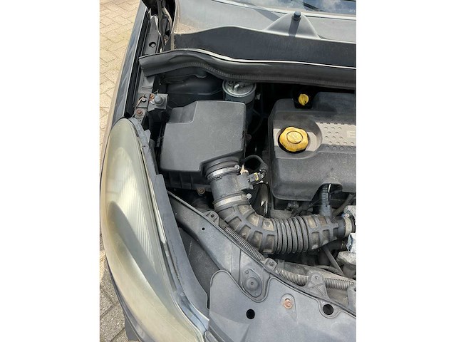 Opel - corsa - 1.3 cdti ef.s desied - 8-sgl-71 - afbeelding 2 van  11
