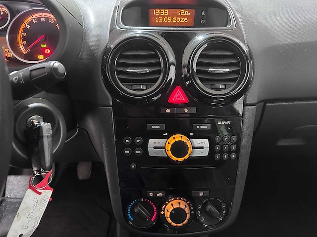 Opel - corsa - 1.4-16v 111 edition - 17-lll-9- 2010 - afbeelding 5 van  18