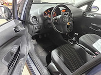 Opel - corsa - 1.4-16v 111 edition - 17-lll-9- 2010 - afbeelding 16 van  18
