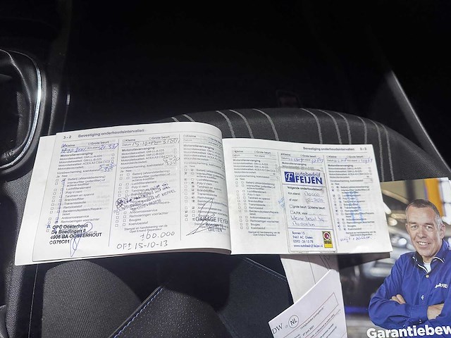 Opel - corsa - 1.4-16v 111 edition - 98-lkj-5- 2010 - afbeelding 9 van  18