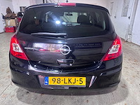 Opel - corsa - 1.4-16v 111 edition - 98-lkj-5- 2010 - afbeelding 12 van  18