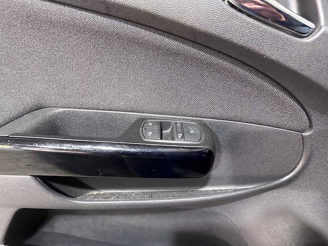 Opel - corsa - 1.4-16v business - 80-jrb-7 - afbeelding 3 van  17