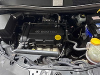 Opel - corsa - 1.4-16v cosmo - 89-zg-dt - afbeelding 9 van  12