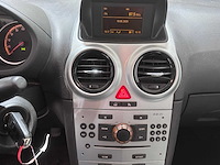 Opel - corsa - 1.4-16v cosmo - pg-272-s- 2009 - afbeelding 4 van  19