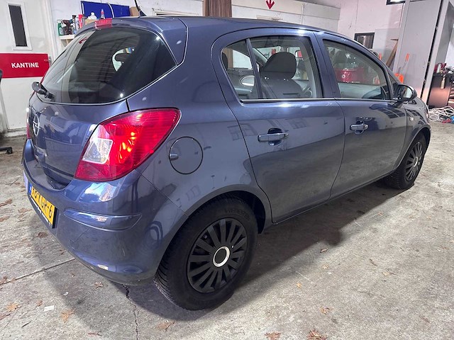 Opel - corsa - 1.4-16v enjoy - 98-kgr-6 - afbeelding 3 van  7
