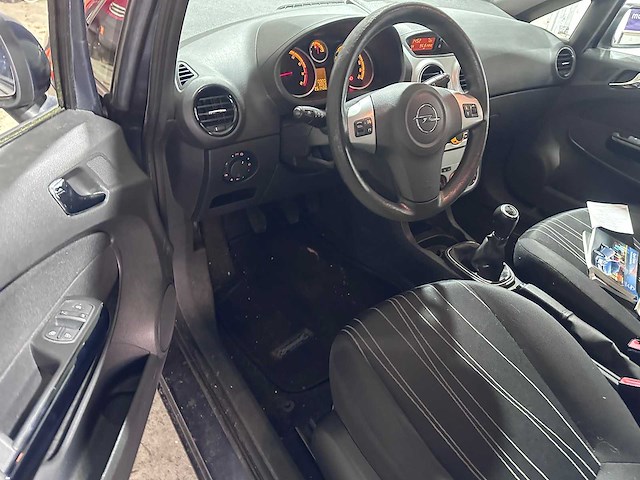 Opel - corsa - 1.4-16v enjoy - 98-kgr-6 - afbeelding 6 van  7