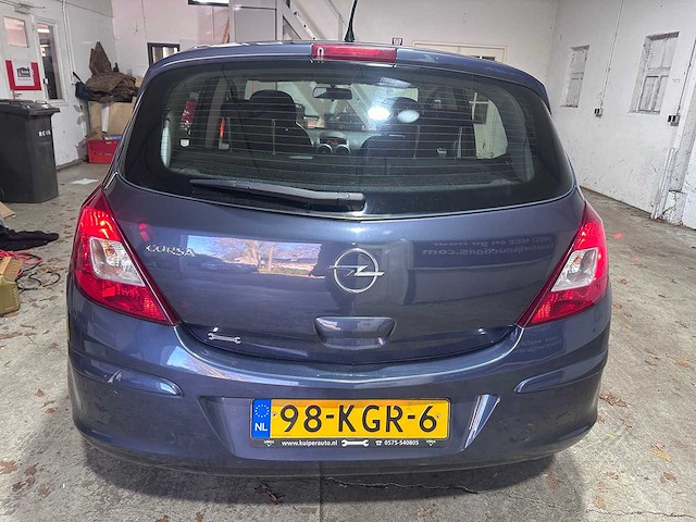 Opel - corsa - 1.4-16v enjoy - 98-kgr-6 - afbeelding 11 van  17