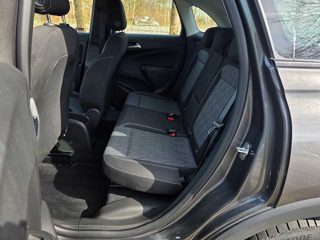 Opel - crossland x - 1.2 t. innovation - 36.000 km - p-056-lh - 2021 - afbeelding 9 van  17