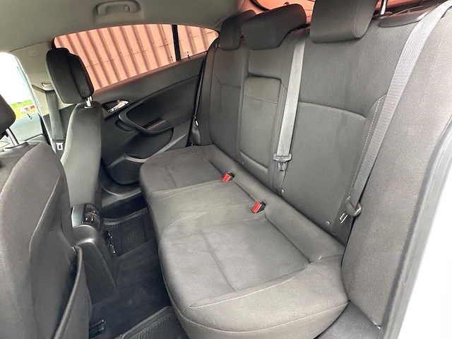 Opel - insignia - 1.8 business - car - 2009 - afbeelding 25 van  43