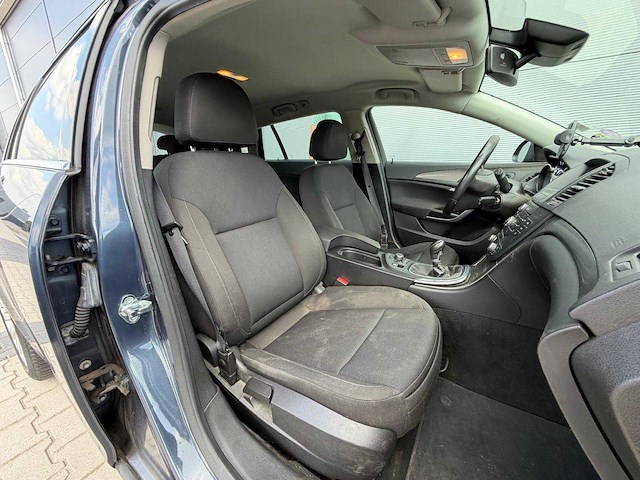 Opel - insignia - sports tourer 1.8 business - personenauto - 2010 - afbeelding 3 van  26