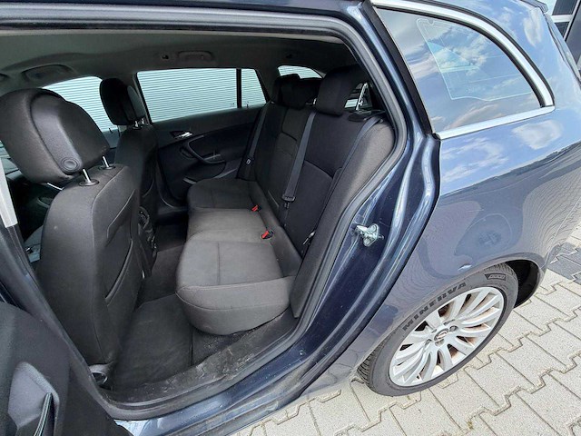 Opel - insignia - sports tourer 1.8 business - personenauto - 2010 - afbeelding 9 van  26