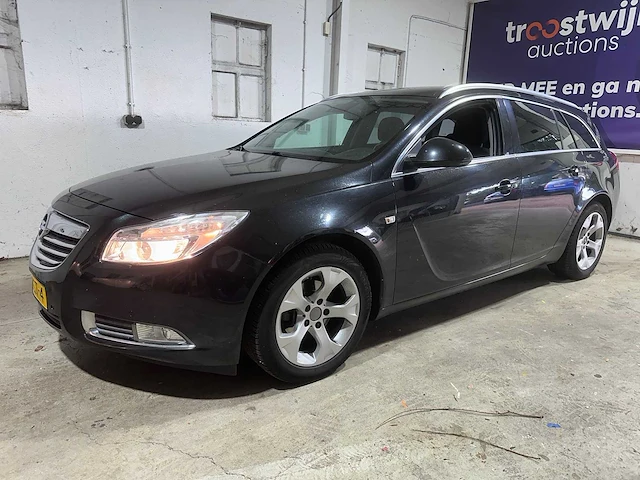 Opel - insignia sports tourer - 1.4 t ecof. bns ed - 33-tst-4- 2012 - afbeelding 1 van  18